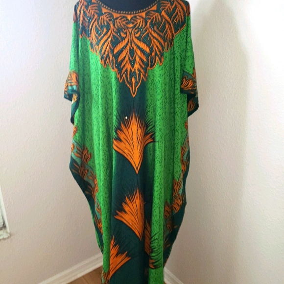 New Green and Gold Kaftan Abaya Cover-up D… - Picture 1 of 14